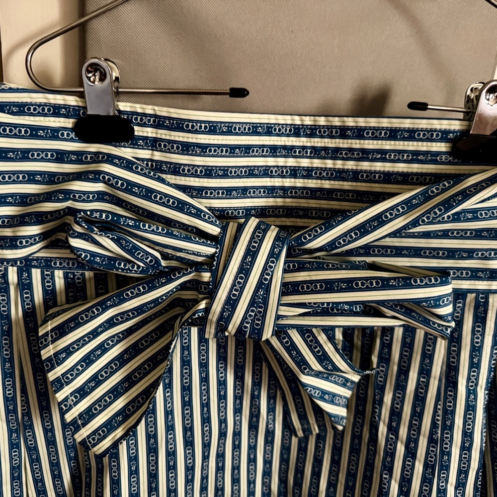 Tory Burch Blue and White Patterned Fabric Wrap-around Skirt